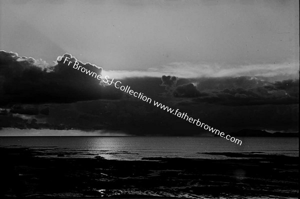 STORM OVER SLIEVE LEAGUE FROM BUNDORAN